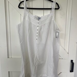 Croft & Barrow White Lace Trim Nightgown